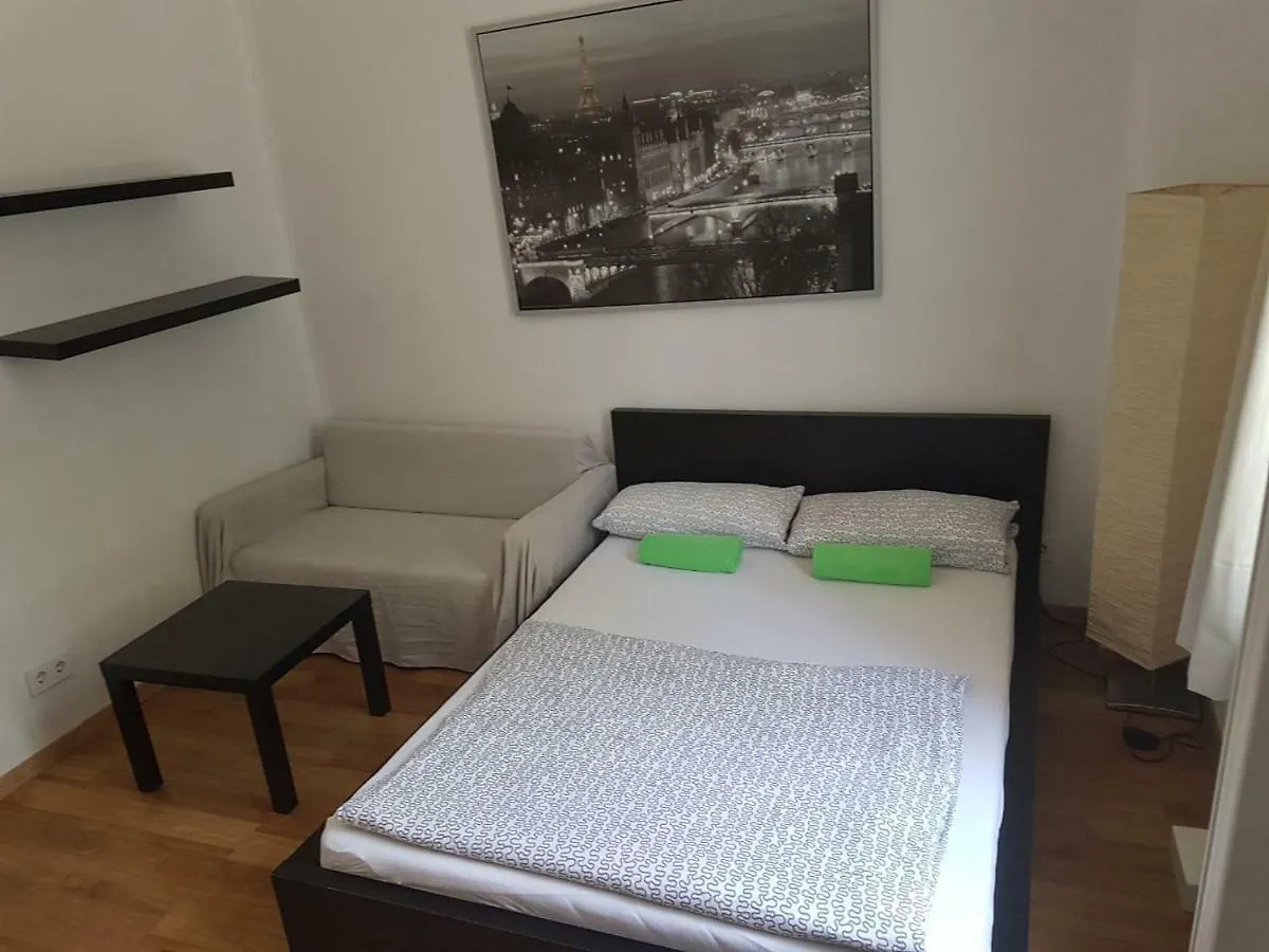 Guest house Sc68 - Private Rooms Berlin